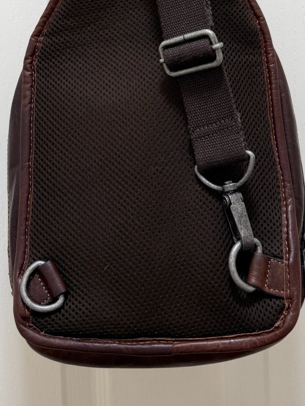 Jack Georges Leather Crossbody Backpack Brown Zip Closure Adjustable Strap Boho - Picture 15 of 16